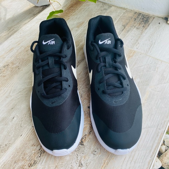 🤍🖤nike air Oketo -New 🤍🖤 - Picture 6 of 8